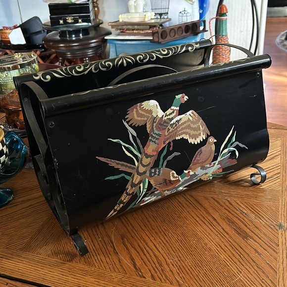 Vintage Black Metal Toleware Magazine Rack with Painted Pheasants - Picture 1 of 8